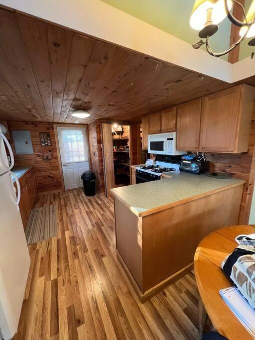 Country Cottage Penn Yan Exterior foto